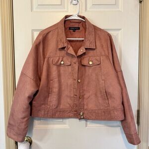 Capsule Women’s Faux Suede Moto Cropped Jacket Size 20 Biker pink chic trucker